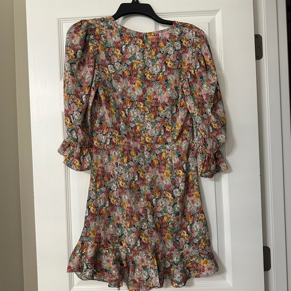 NWT boohoo Floral Mini Wrap Dress 6 - Picture 5 of 6